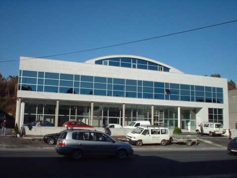 MJV - Edificio industrial y de oficinas en Polígono POCOMACO (A Coruña)